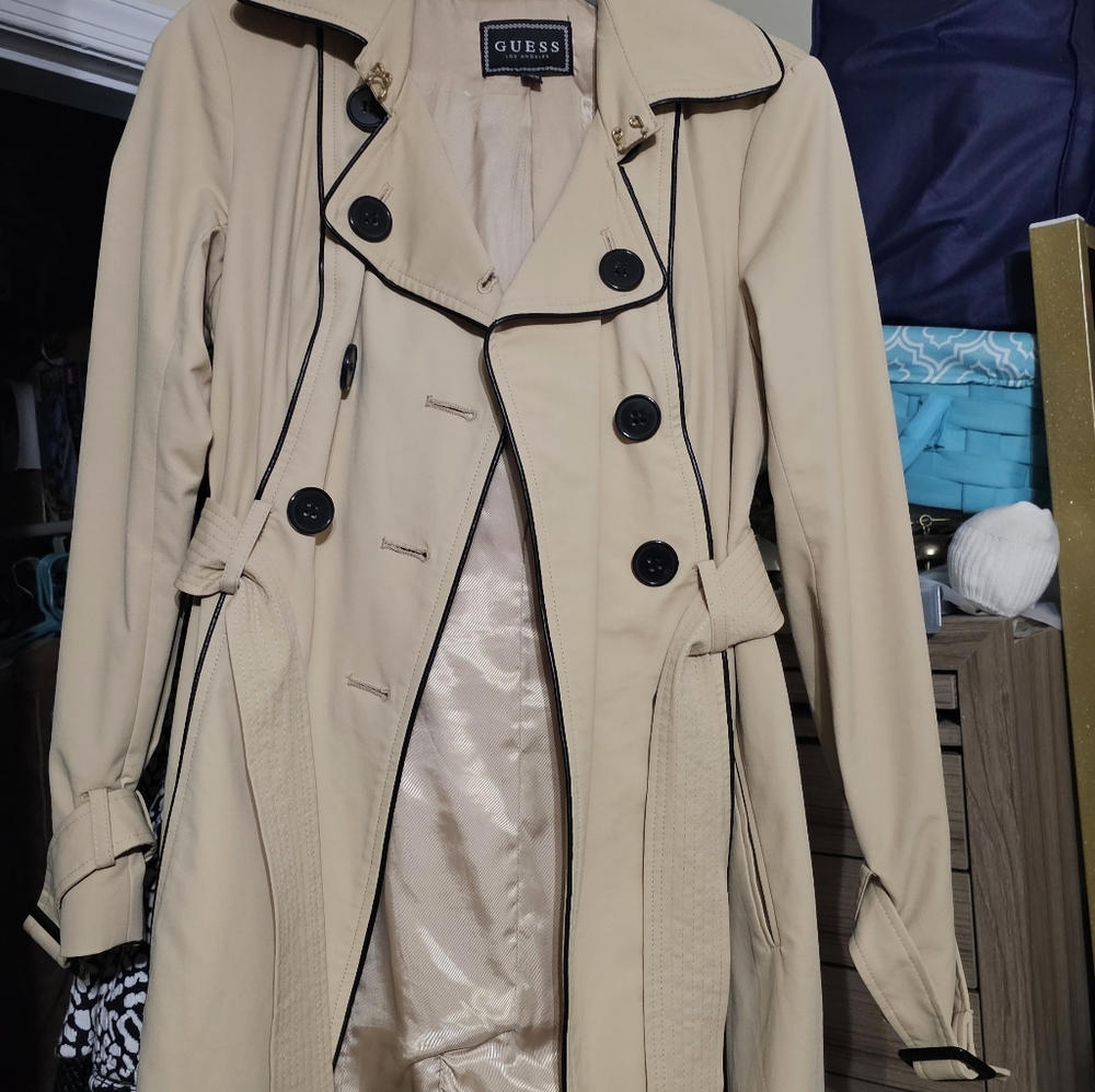 GUESS Women's Tan Trench Coat